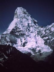 Aba Dablam.jpg